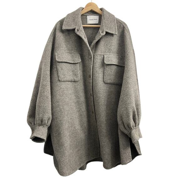 Gentle Herd Oversized Button-down Wool Cashmere Shirt Jacket, Fog Gray size S - Picture 5 of 10